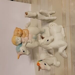 UNICORN FIGURE